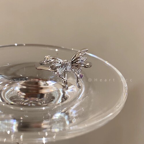 Irregular three-dimensional butterfly open ring women's niche design adjustable index finger ring cool style internet celebrity ring