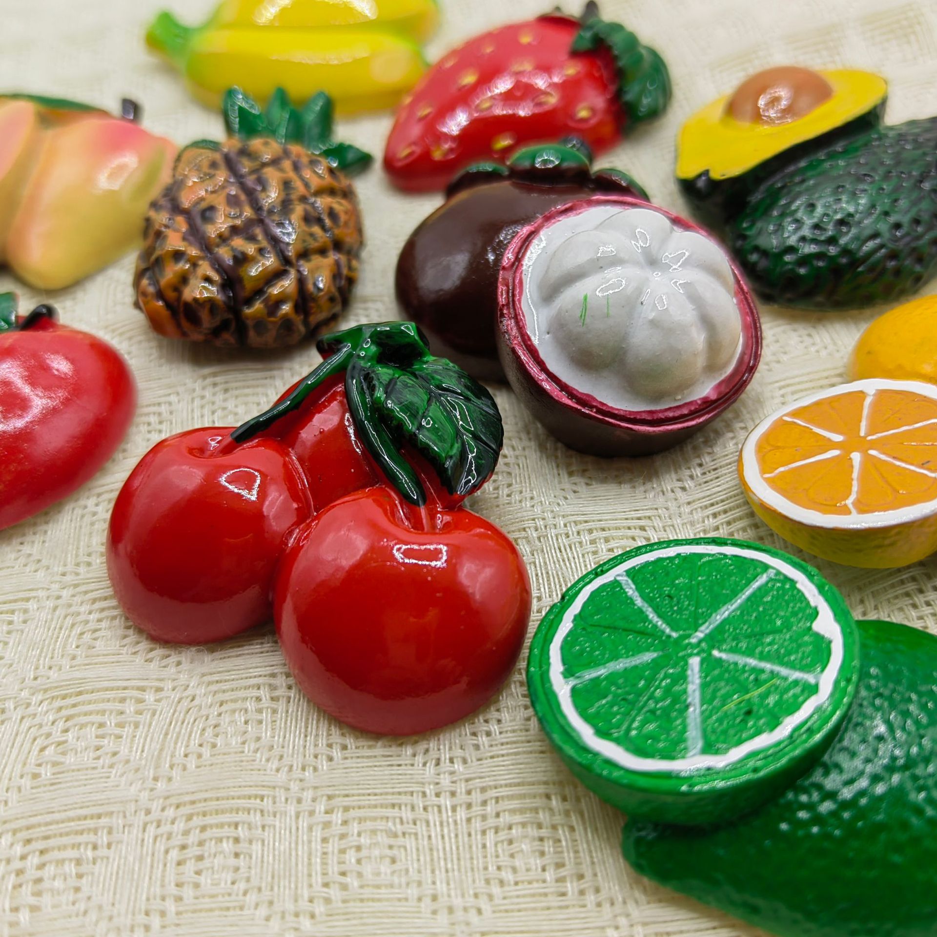 10款立体水果冰箱贴树脂工艺品创意装饰磁力贴卡通磁性磁吸冰箱贴