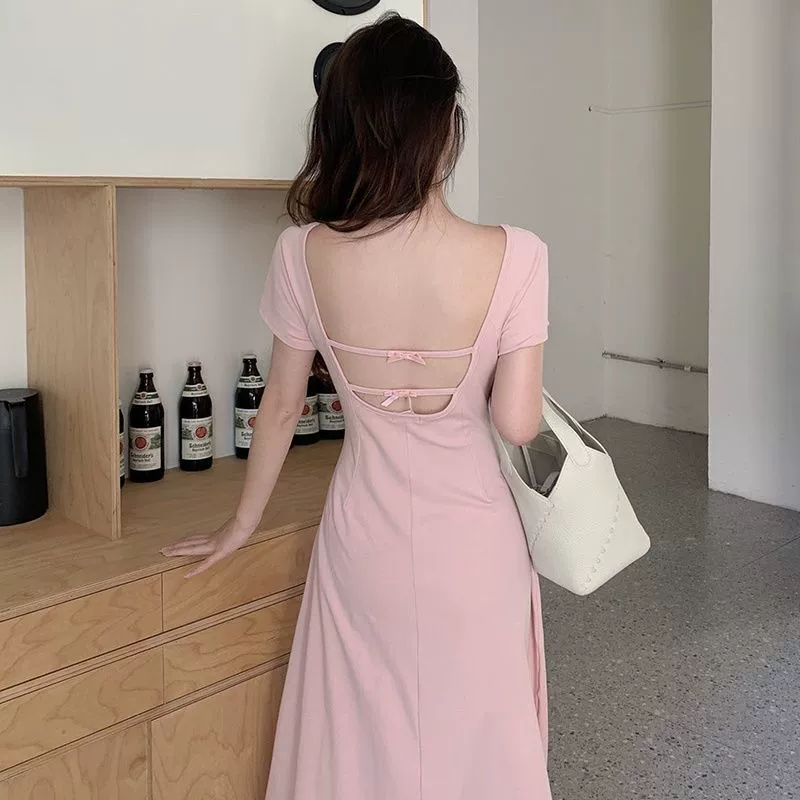 Женское летнее платье с короткими рукавами и открытой спиной в корейском стиле, новый стиль, с вырезом на спине и бантом, средней длины, с квадратным вырезом, юбка А-силуэта