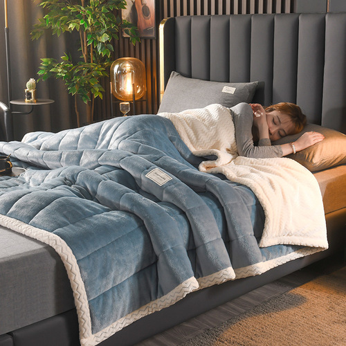 Autumn/Winter AB Style Velour Blanket with Quilted Thickening and Warmth, Bestselling Gift Lamb Fur Blanket, Can Be Shipped on behalf