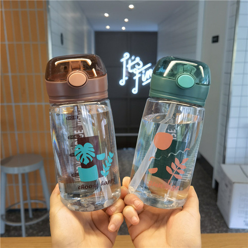  Bouncing Straw Cup Plastic Shockproof Leakproof Portable Water Bottle for Men and Women Students with Graduations 520ML