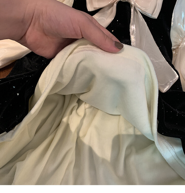 Girls' Spring and Autumn Long sleeved High end 2023 Western style Hepburn Small Fragrance Bow Bubble Sleeve Dress_voghion.com