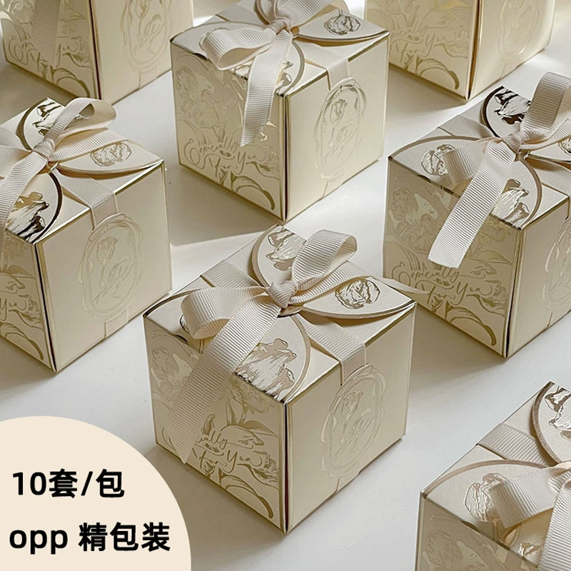 Embalaje exquisito caja de dulces de boda de alta calidad Tulipan estampado en oro simple caja de dulces regalo de boda regalo de acompañante de alto nivel
