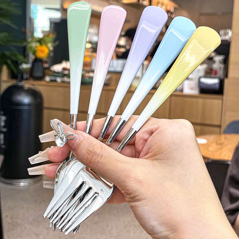 High-Quality Stainless Steel Western-Style Fork, Large Fruit Fork with Thickened Handle, Dessert Fork, Main Course Fork, Steak Fork, Gradient High-Quality Stainless Steel Western-Style Fork, Large Fruit Fork with Thickened Handle, Dessert Fork, Main Course Fork, Steak Fork, Gradient