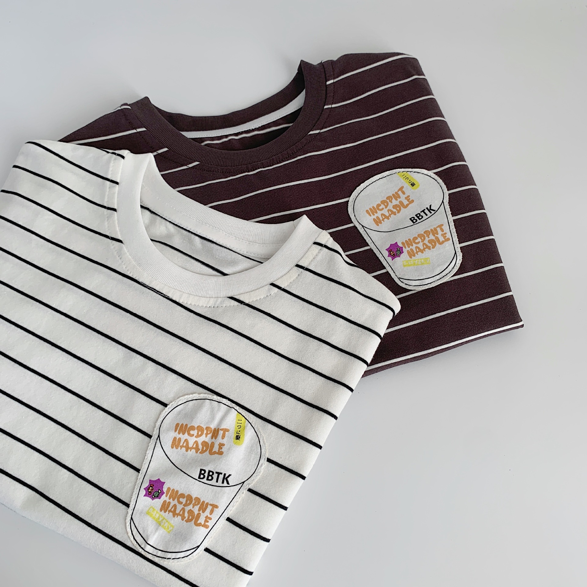 [Precio especial diario de 14,99 RMB] Mai Bao Niños camiseta de mangas cortas de verano 2025 mujeres y hombres bebés chaqueta rayada de moda