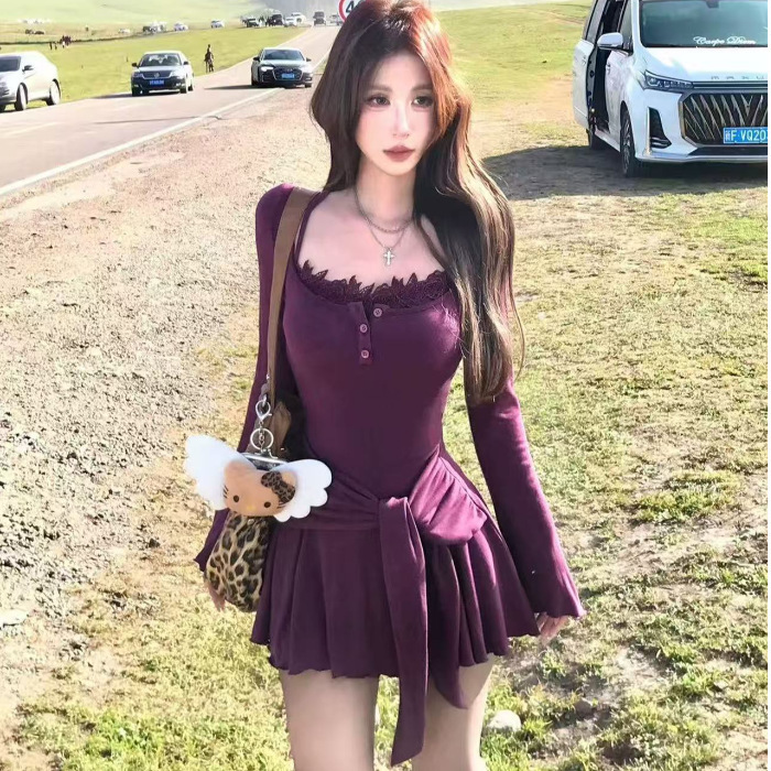高级感穿搭蕾丝拼接吊带连衣裙女夏2025新款早初秋小个子收腰短裙|undefined