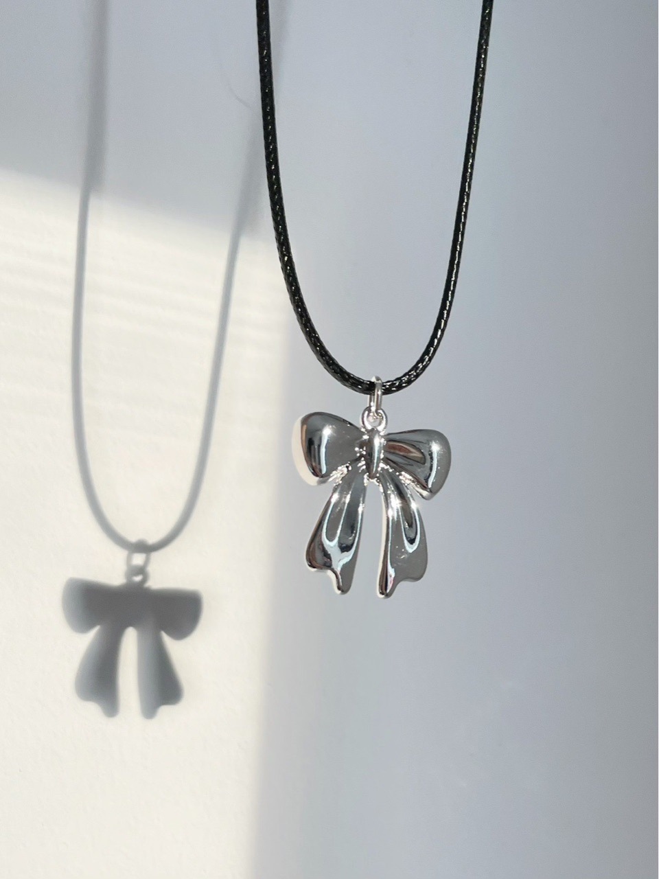 Sweet Bow Knot Alloy Women's Pendant Necklace display picture 2