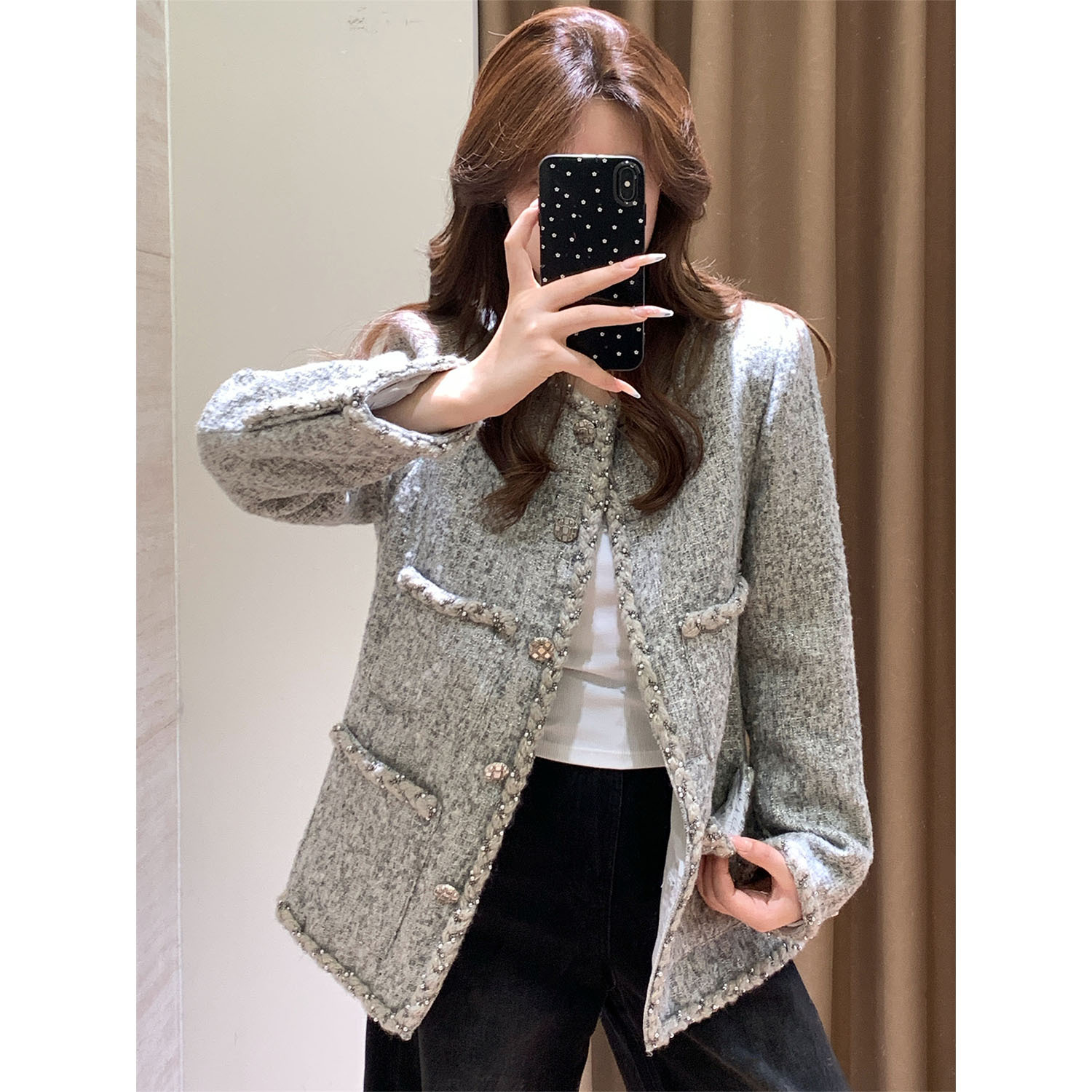 The Same Style as Ze Dai Jia Yi's Popular Store! 20% Wool Blend Elegant Silver-Gray Tweed Round-Neck Short Jacket for Women