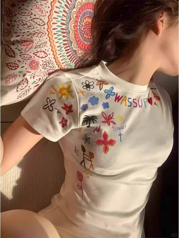 美式辣妹白色涂鸦印花短袖T恤女夏季新款设计感修身显瘦正肩上衣|undefined