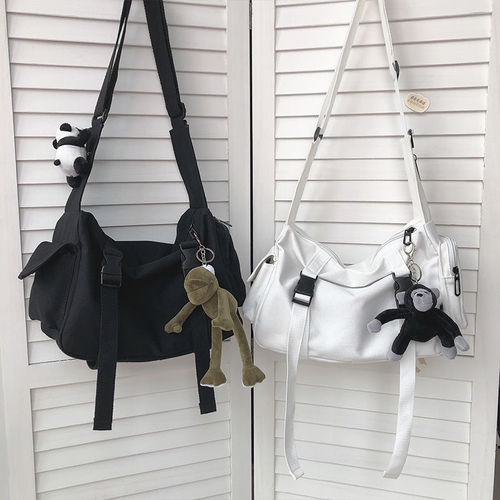 Ins Japanese Harajuku Dark Windmill Workwear Canvas Bag for Women, Korean Stylish, Versatile Solid Color Student Shoulder and Crossbody Bag