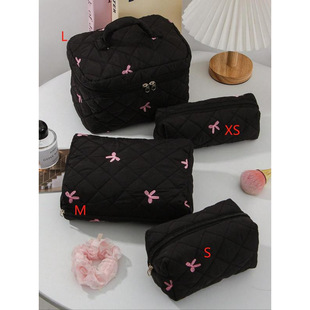 N 72945 Quilted makeup storage bag �W�p���y�ռ{���羳��