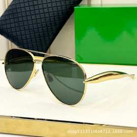 24新款沙丁鱼镜腿时尚太阳镜1305李*爱同款蛤蟆镜防紫外线墨镜女