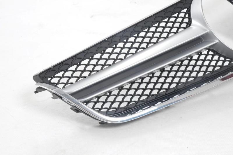 Suitable for 09-13 W207 Mercedes-Benz Ecoupe Modified Amg Gypsophila Gt Mid-Grid Water Tank Cover Grille