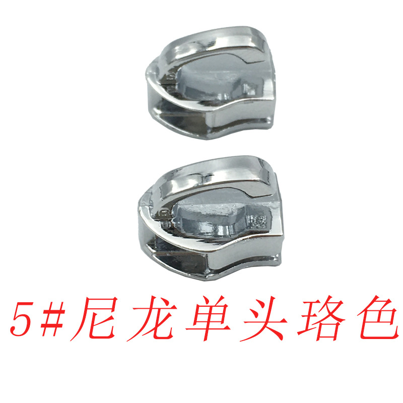 En stock al por mayor N ° 3 N ° 5 N ° 10 dientes de goma de nylon elefante nariz de una sola cabeza equipaje cabeza colgante chapado rodillo chapado multi-color