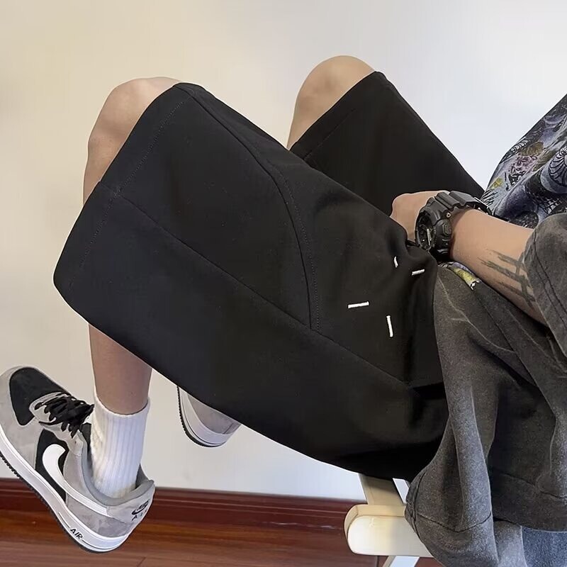 Elastic Waist Versatile Men's Sports Shorts 2025 New Loose Black Shorts Summer Stylish Straight Five-Point Shorts