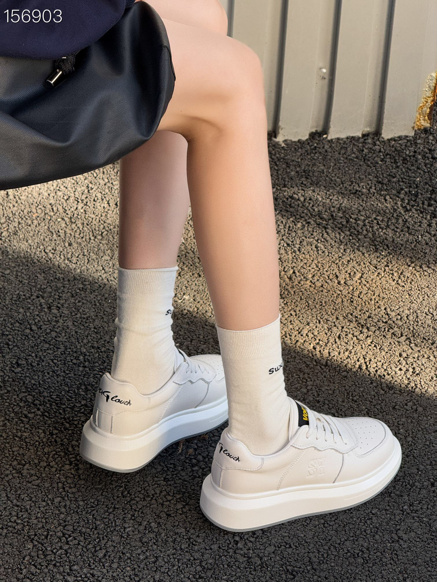 Giày sneaker nữ đế dày chunky trắng thoáng khí mùa hè 2024 — Màu trắng chi tiết 6