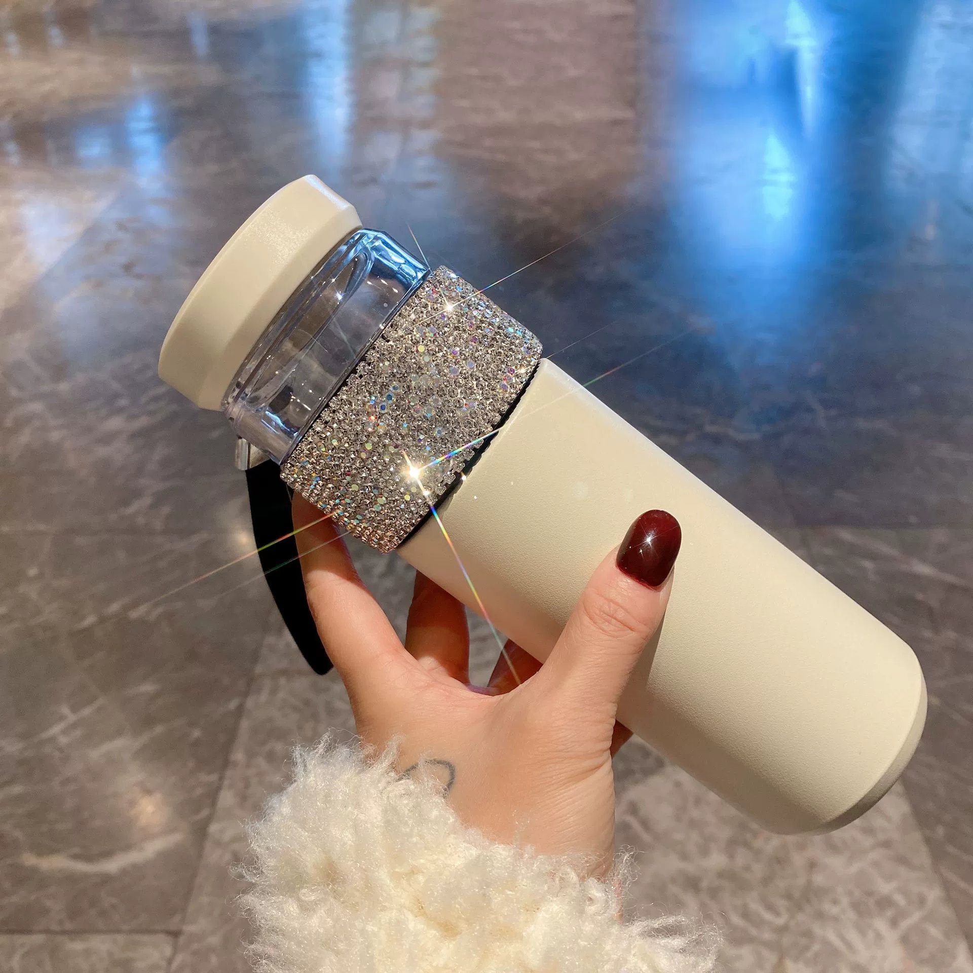 Термос для заваривания чая с функцией разделения воды, модная чайная кружка из нержавеющей стали с бриллиантами, легкий люкс, портативный, для международной торговли, прямые продажи от производителя.