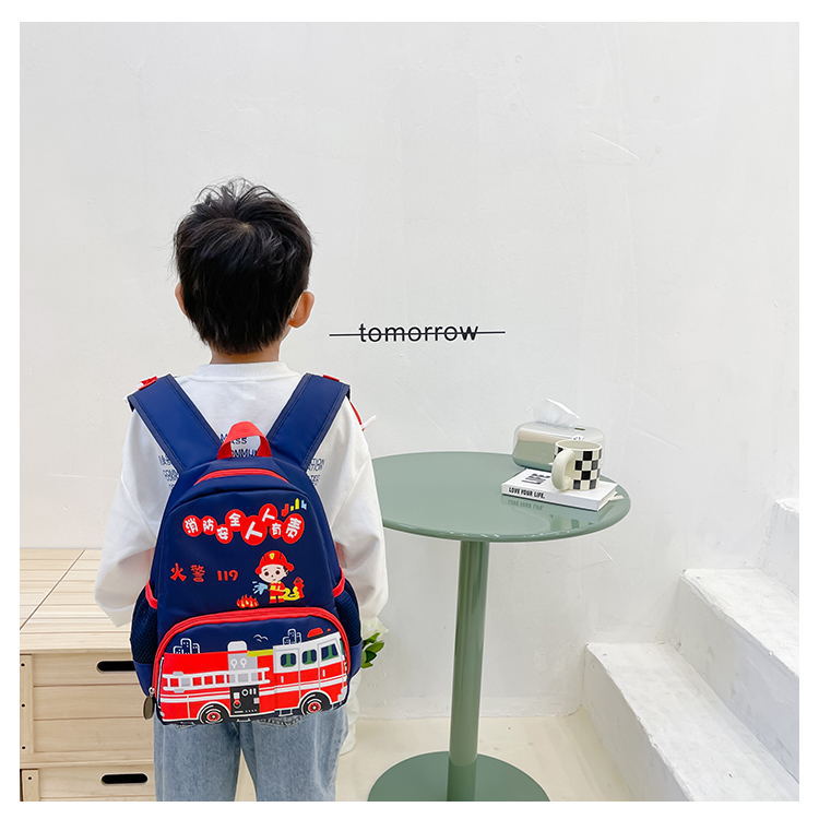 2022 Autumn New Children's Bags Cartoon Pattern Oxford Cloth Backpack School Season Kindergarten Anti-lost Schoolbag display picture 2