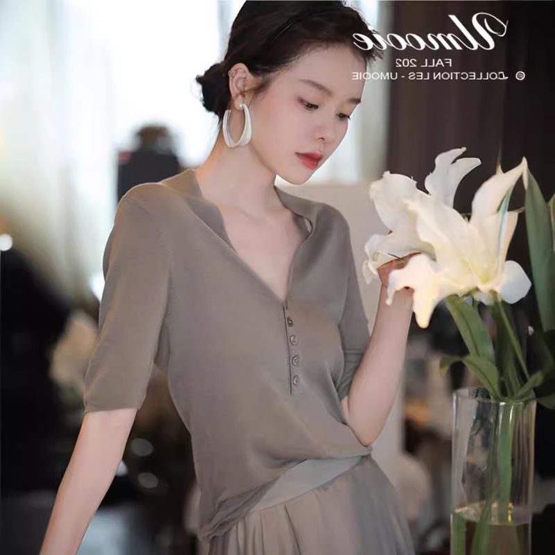 Fairy Style! Mulberry Silk + German Yangtze Yarn Worsted Fine Wool 16 Knitted V Neck Thin Five-Point Short-Sleeved T-Shirt