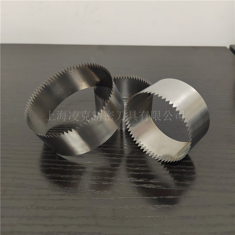 ���ҹ�Ӧ��׻�Բ�ݵ� ũĤ��׻���Ƭ Բ���崩�׻���