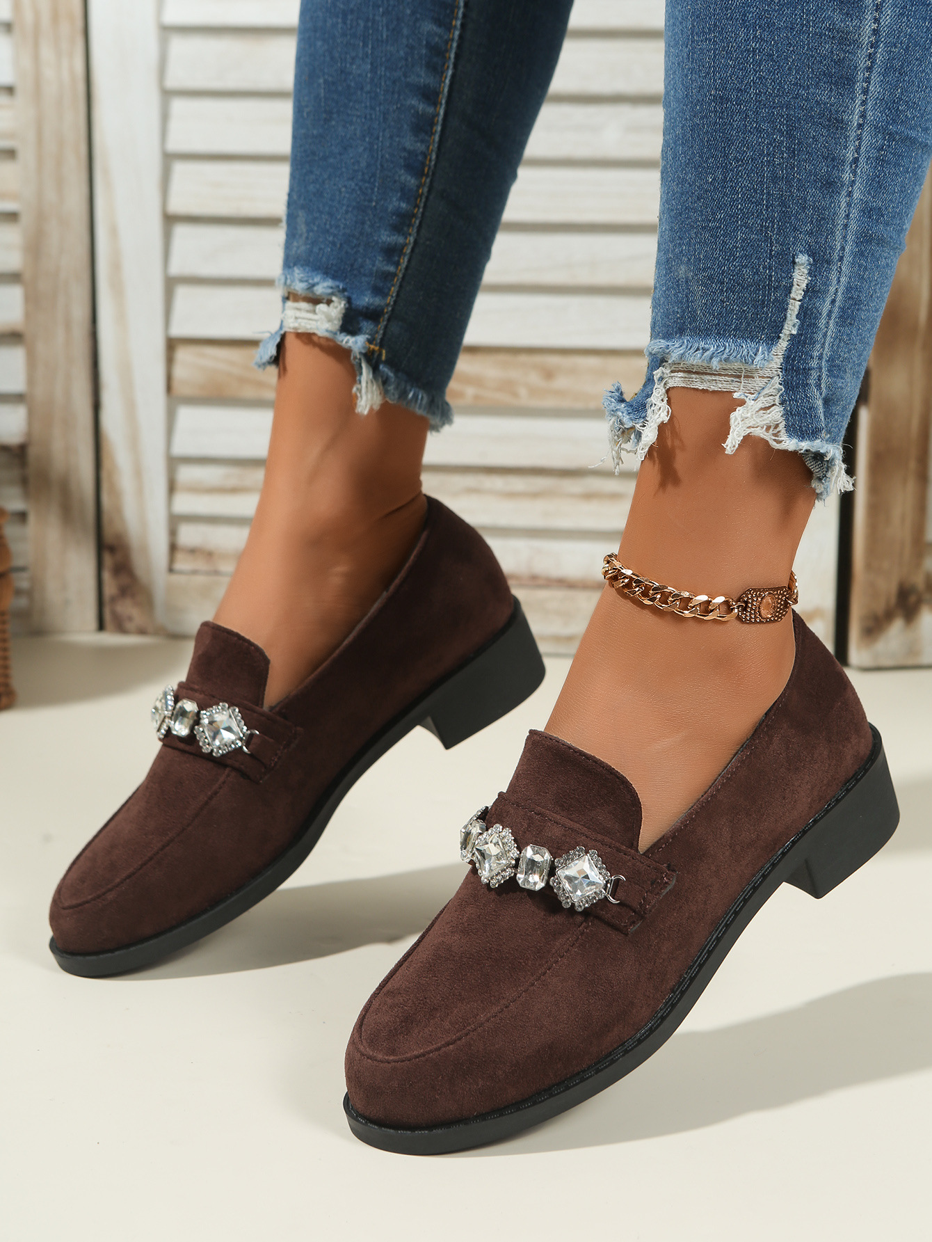 Damen Loafer Aus Wildleder Mit Strass Und Blockabsatz Britisch_voghion.com