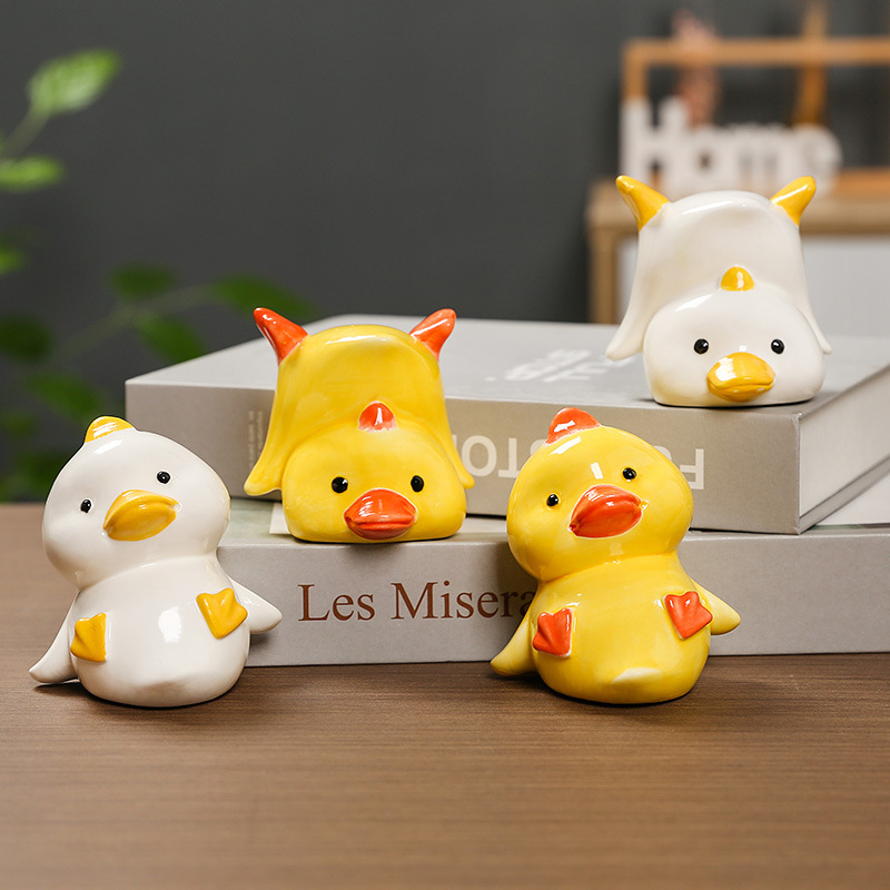 Cartoon Ceramic Cute Duck Living Room Home Furnishings Cute Little Duck Healing Office Desktop Decorations