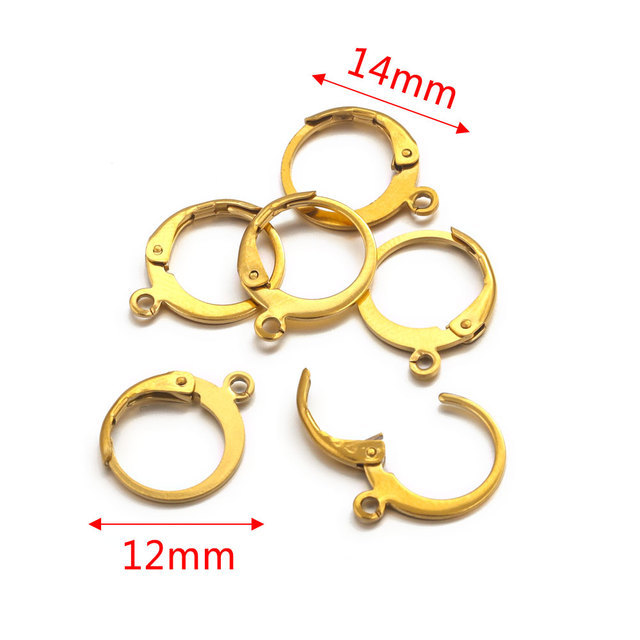 A gold color [a single approximate 0.3g]