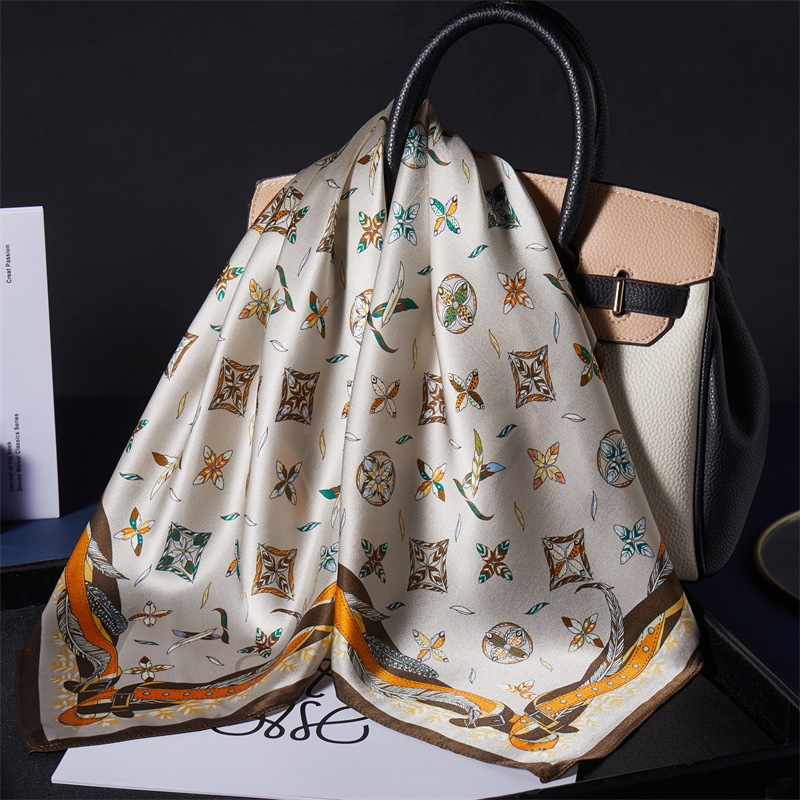 Women's Mulberry Silk Neck Scarf, High-end Square Scarf For Spring_voghion.com