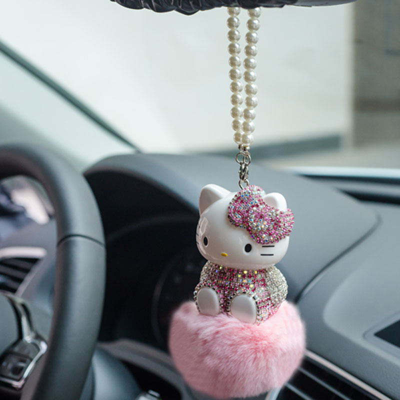 Katy colgantes de automóviles bolas de lana gatos KT colgantes de automóviles colgantes de automóviles artículos de decoración interior de automóviles red DIY