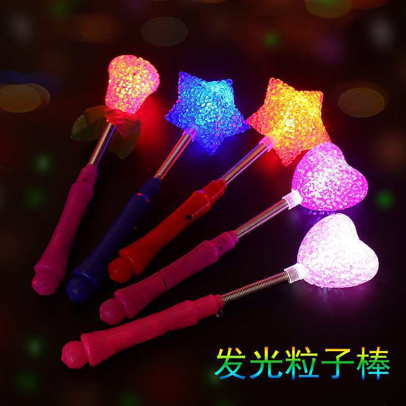 发光玩具夜市摆摊玫瑰米粒灯闪光棒晚会荧光棒地推礼品批发货源