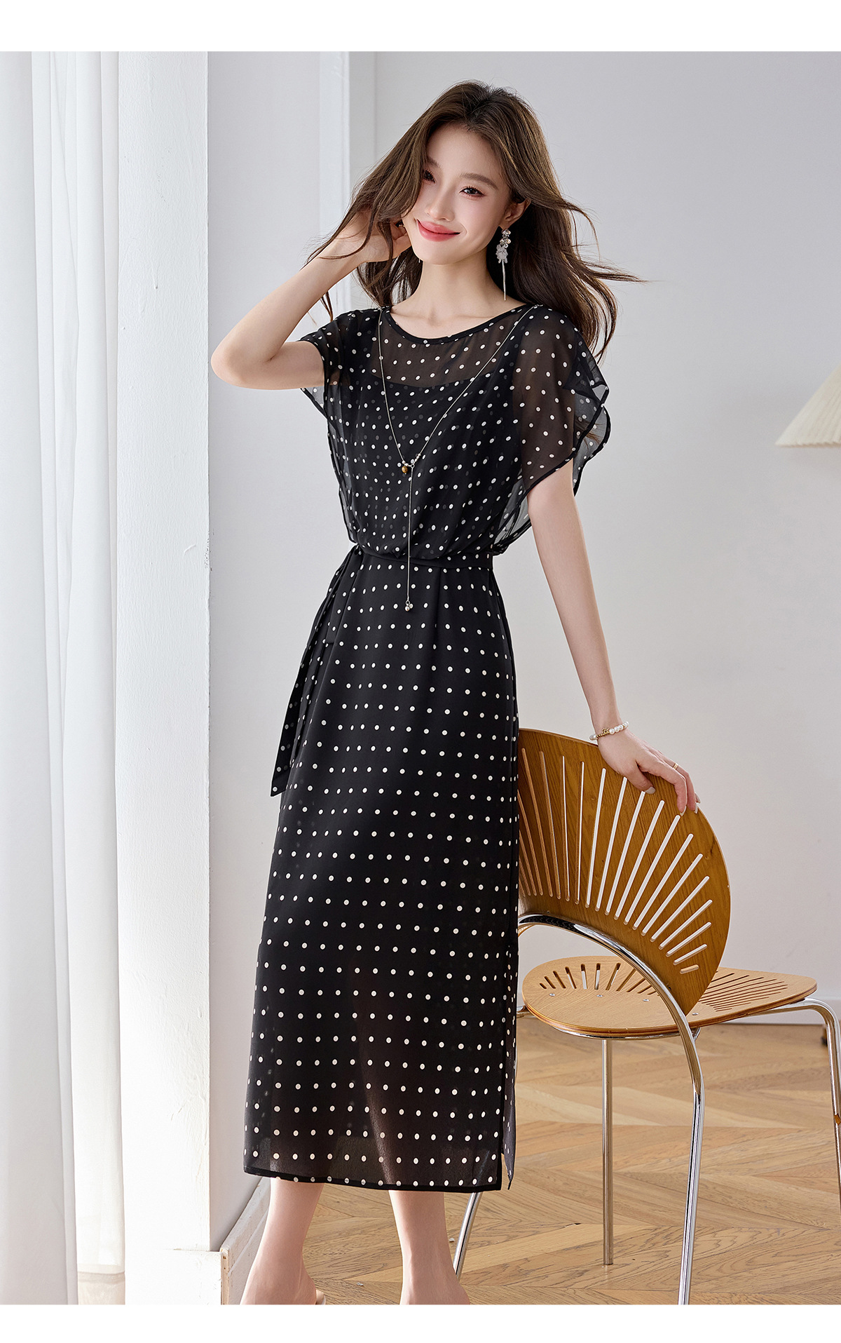 Đầm maxi nữ thắt eo thiết kế tân cổ điển cao cấp — màu đen, Chấm tròn chi tiết 13