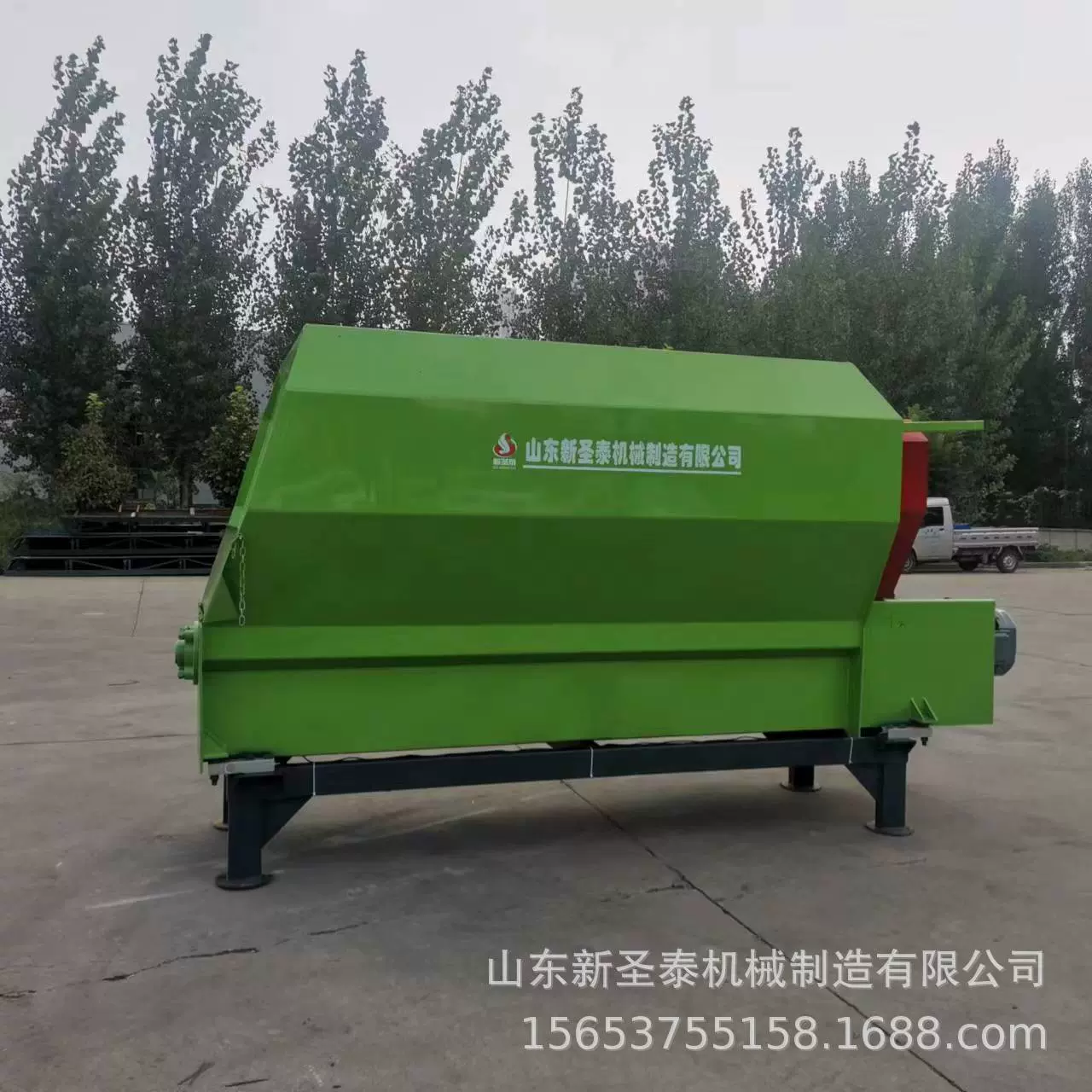 TMR饲料搅拌机价钱 全混合日粮粉碎揉丝制备机