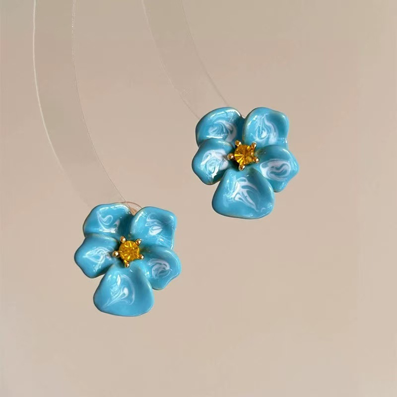 Pendientes de flores de color dopamina Pendientes dulces y frescos de primavera y verano Pendientes pequeños y elegantes de alta gama para mujer