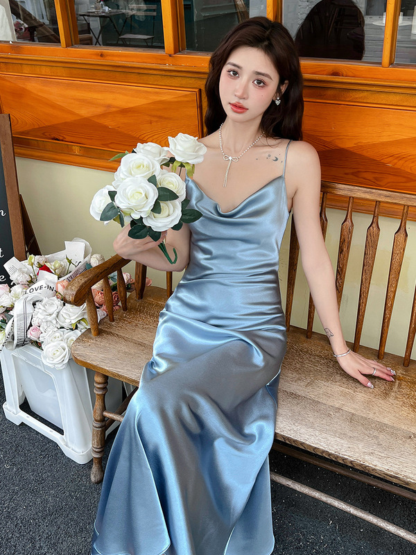 真丝多巴胺吊带连衣裙女夏内搭中长款缎面醋酸设计感修身长裙|undefined