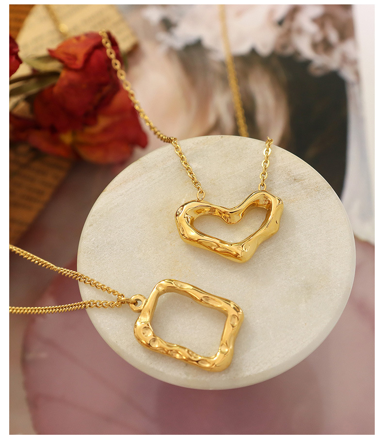 fashion peach heart batch flower pendant titanium steel square necklace female
