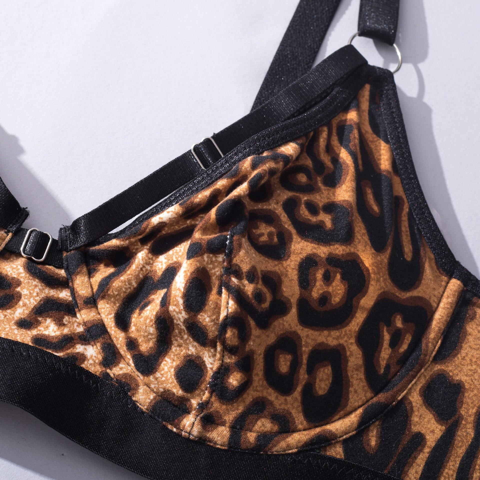 影棚拍摄-2682 - 副本.jpg