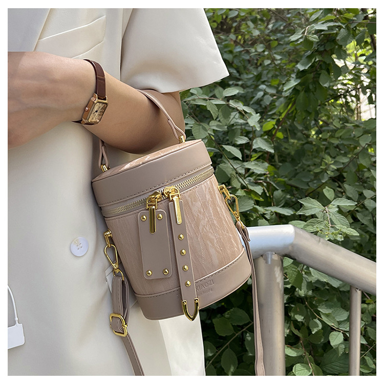 Piccola borsa a secchiello cilindrica di alta qualità per le donne, estate 2024, alla moda e versatile_voghion.com