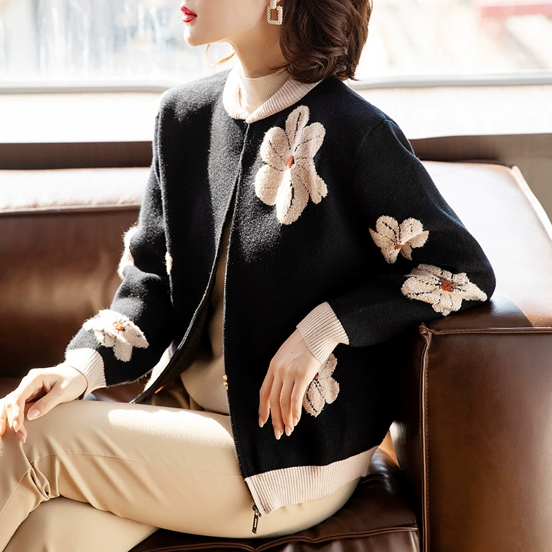 Мать-весна 2022 Новое поступление Миниатюрное вязаное пальто Короткая Элегантная куртка для женщин среднего и пожилого возраста Тонкая куртка