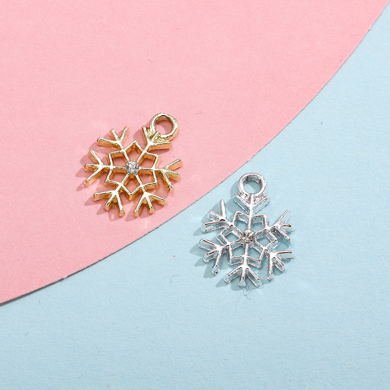 Snowflake Accessories Pendant Simple Christmas with Diamond Alloy Jewelry Accessories Electroplating DIY Bracelet Necklace Clothing Material