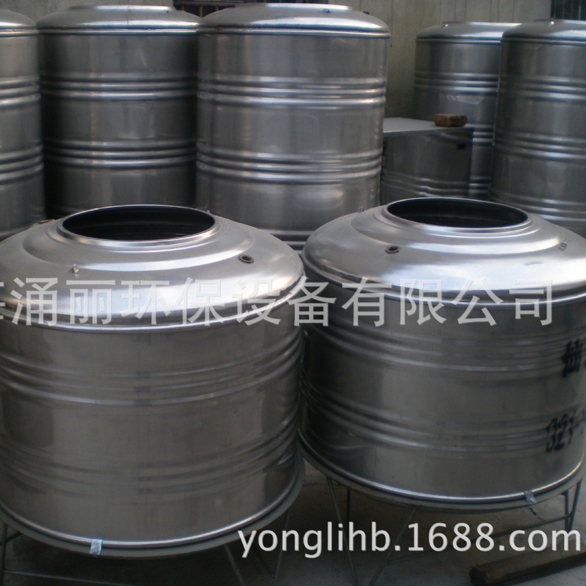 不锈钢圆形水箱保温水箱生活水箱工程水箱欢迎您的订购