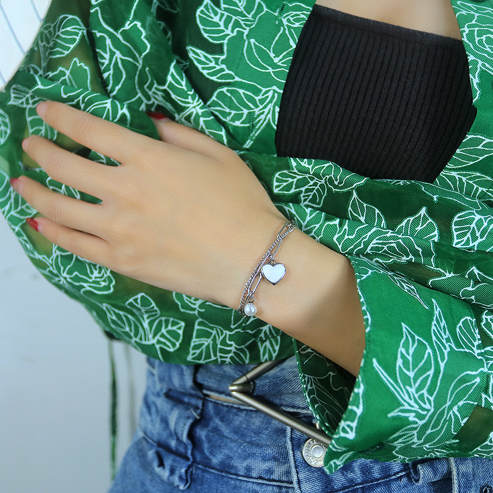Geometric Pattern Women'S Gender PVD Coated Geometric Titanium Steel Waterproof Non Tarnish 304 Stainless Steel Bracelets
