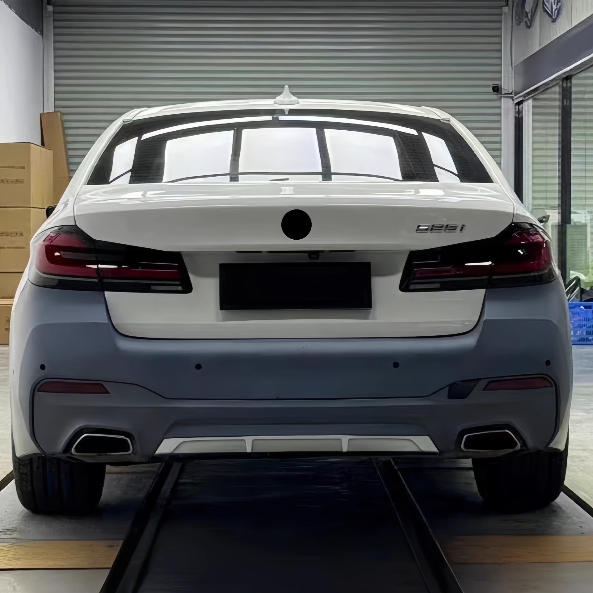 Suitable for 18-20 Bmw 5 Series 525 530 G30 G38 Old Models to Be Modified to New 21 Model M5 Mt Body Kit Front and Rear Bumpers