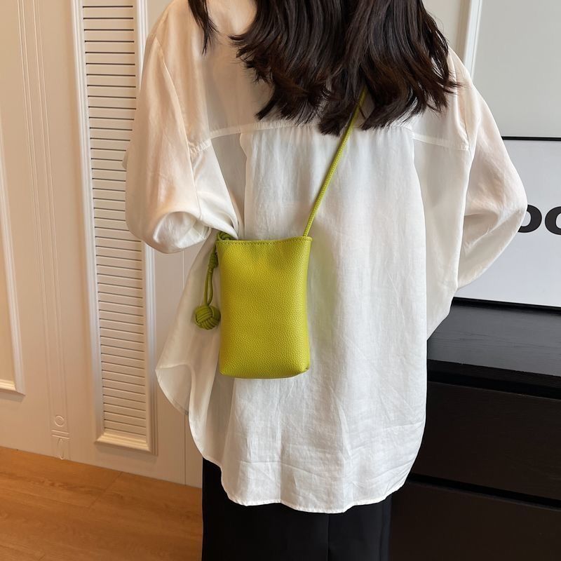 夏超人気クロスボディ小さなバッグ女の子のための 2025 新しいグリーンミニウォーキングテクスチャニッチ携帯電話バッグ|undefined