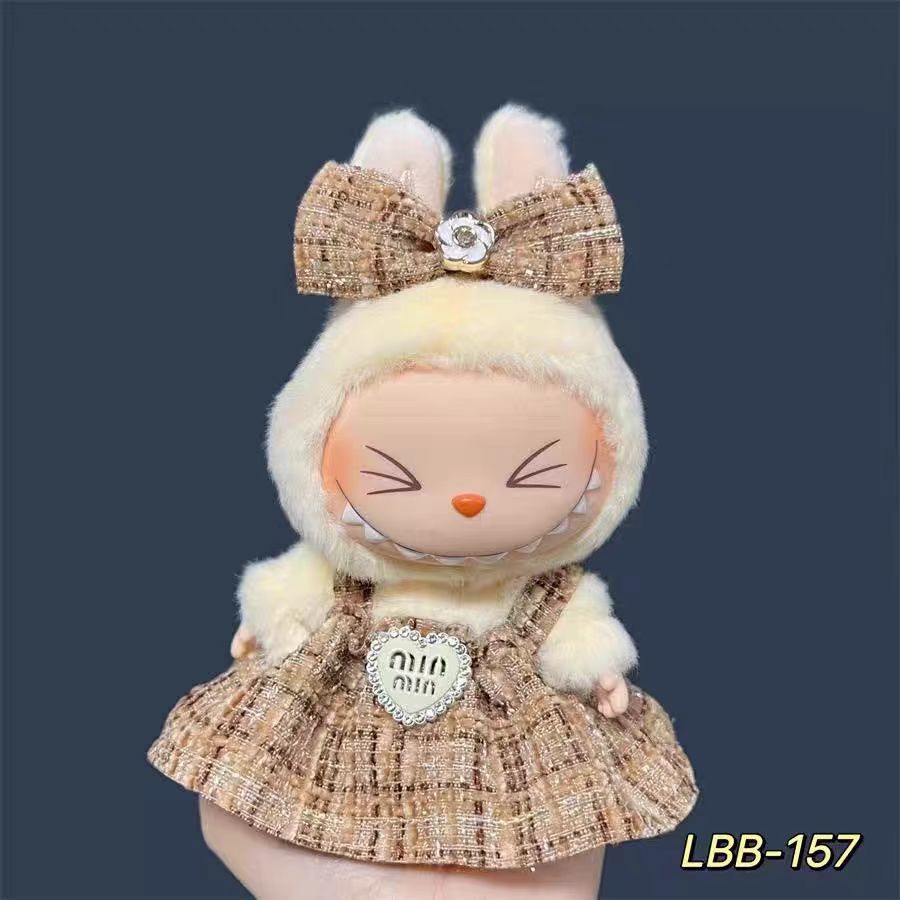 17 cm LABUBU una y dos generaciones de muñecas de polilla universal caja ciega fiesta pequeña falda de viento serie de accesorios de ropa de bebé
