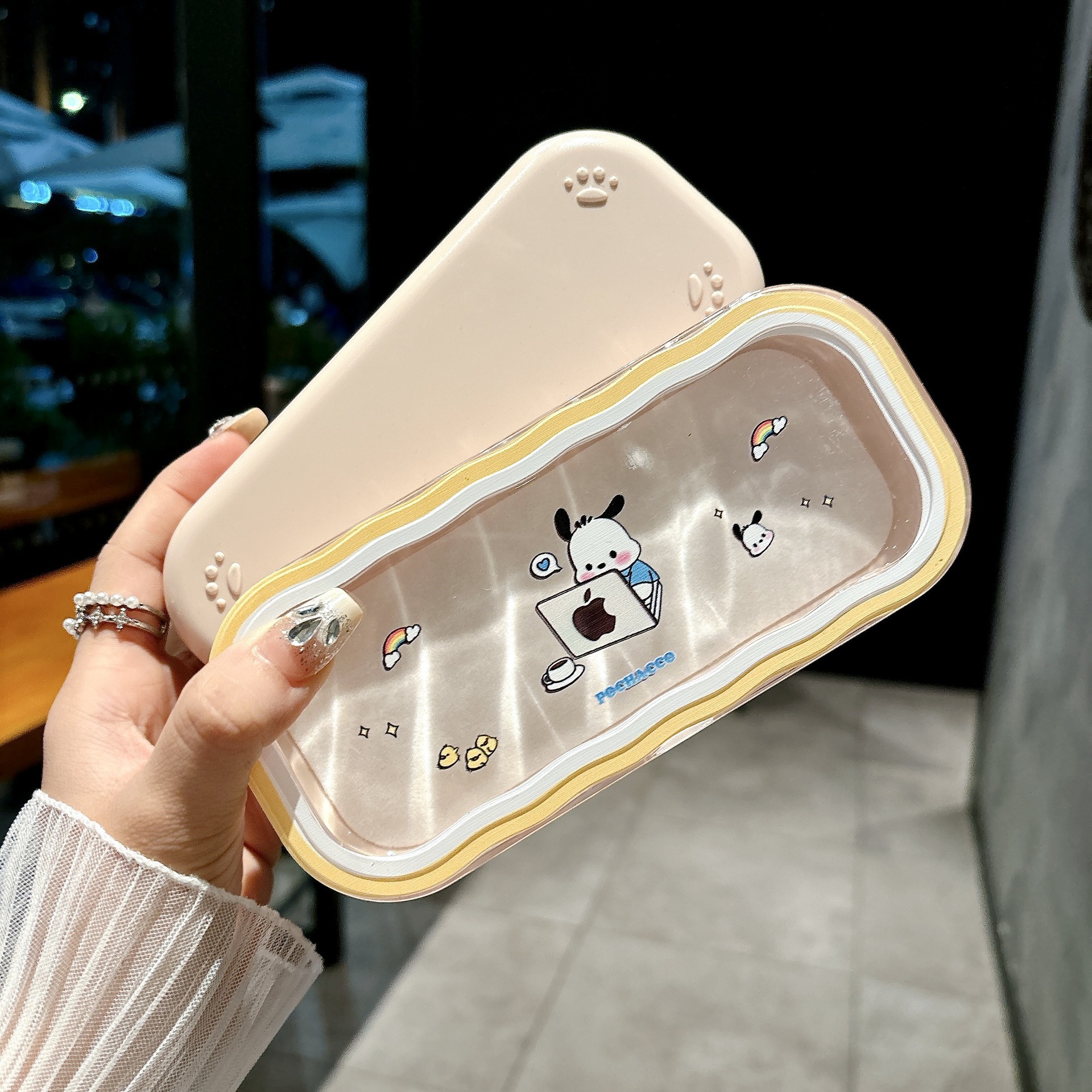 Caja de gafas de dibujos animados encantadora portátil anti-compresión de moda imitación de la placa miopía de la caja de gafas marco procesamiento al por mayor