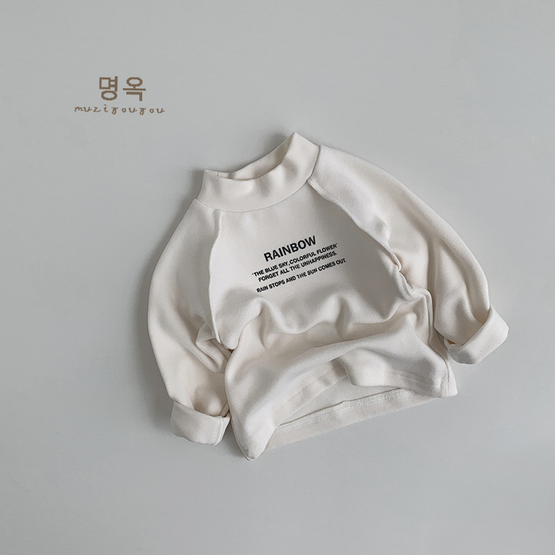 Ju es bueno para combinar con la camisa de fondo de terciopelo para niños y niñas. Invierno nuevo estilo para niños.