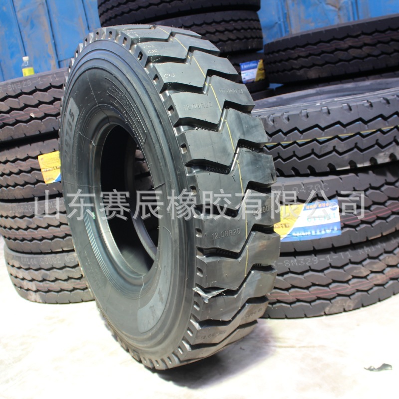 1100r201200r20卡车钢丝轮胎全新耐磨载重货车轮胎厂家出口钢丝胎