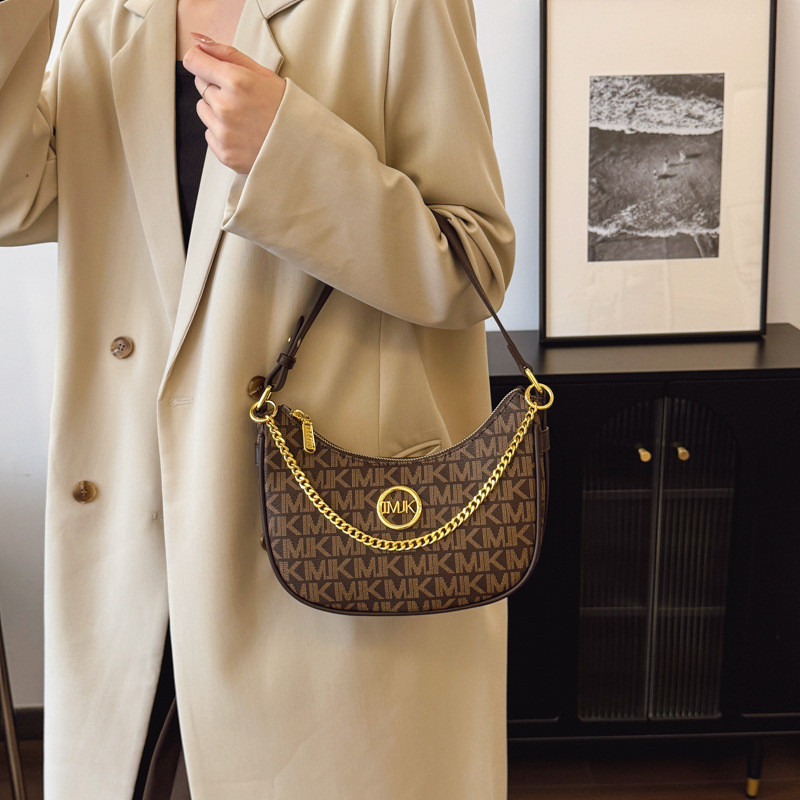 하이 엔드 프렌치 레트로 언더암 여성 가방 CBMYL 새로운 캐주얼 숄더 백 올 매치 크로스 바디 만두 백