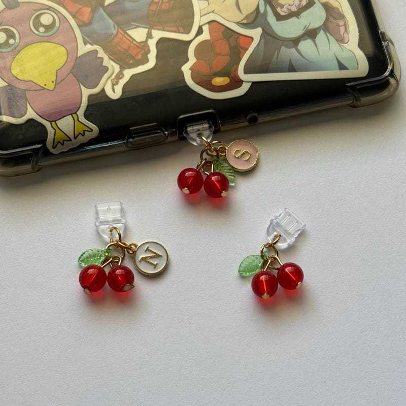 Personalized cherry dustproof plug fruit aesthetic mobile phone pendant usb-c dustproof accessories e-book reader 2