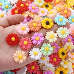 カラーの小さいデイジーの花のクリームのゴムのdiyの携帯電話の携帯電話の携帯電話の携帯電話の手作りの髪飾りの材料は樹脂の部品を混ぜて入れます。